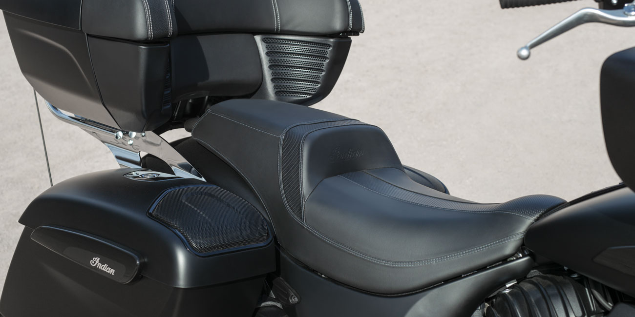 Indian® Roadmaster® Dark Horse